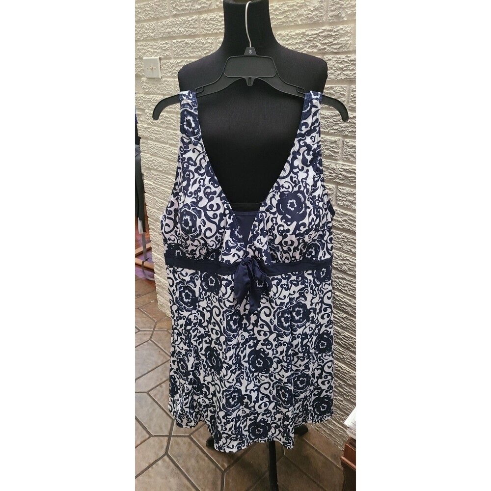 Aecupper Plus Size One Piece Navy & White Floral Print Swimsuit Swim Dress 5XL